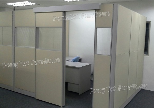 Partition room with sliding door